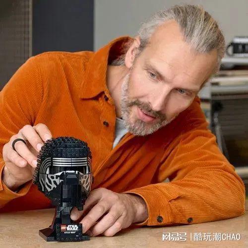 曝:700块积木拼出银河帝国史诗!开元棋牌试玩乐高星战系列双新品首(图4) 曝:700块积木拼出银河帝国史诗!开元棋牌试玩乐高星战系列双新品首(图4)